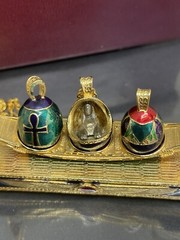 VTG Edgar Berebi Limited Edition Egyptian Faberge Eggs Pendant Necklace W/stand