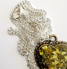 Vintage Heart Inlay Necklace Acrylic/Resin Handmade Jewelry Maine B67