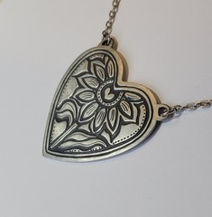 Marcie USA Sunflower On Heart Handcrafted Pewter Pendant 25in Necklace Vintage