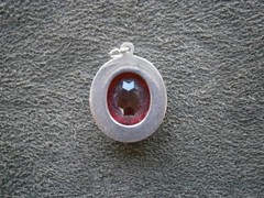 United States Army Vintage Silvertone & Red Stone Bracelet Charm Pendant 3.3g