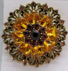 Vintage Style Filigree Amber & Brown Crystal Flower Brooch Gold Tone Rhinestone