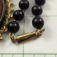 Vintage 90s Acrylic Resin Beaded Oval Pendant Gold Tone Necklace Gold Tone 30″