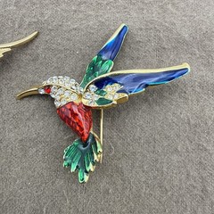 Vintage Hummingbird Pins Brooches Jewelry Enamel Rhinestones Gold Tone Set of 2