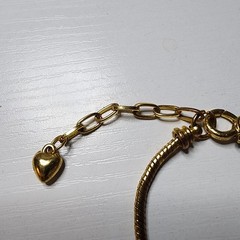 Vintage Gold Toned Snake Chain Bracelet Heart Charm Adjustable 6 to 8 Inches