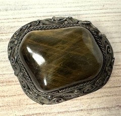 Vintage Large Tiger Eye Gemstone Silver Filigree Bezel Set Brooch