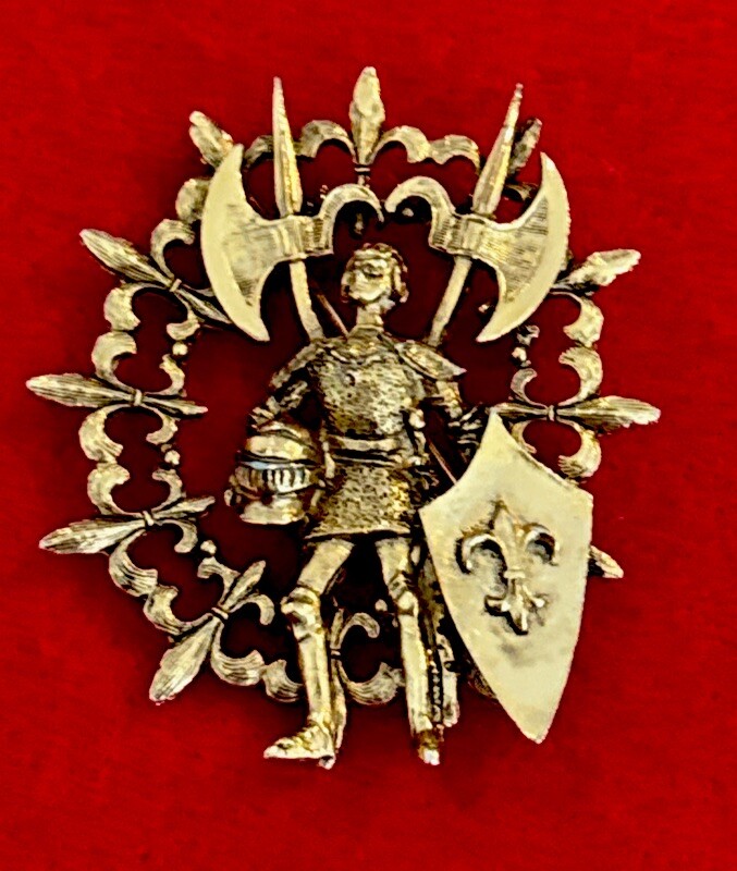P E P Signed Knight Armor Brooch Shield Book Piece Gold Tone. Rare To Find!