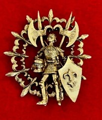 P E P Signed Knight Armor Brooch Shield Book Piece Gold Tone. Rare To Find!