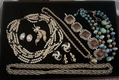 Vintage Estate Jewlery Lot Of 10 Earrings Pearl Crystal Gold Brooch Necklace