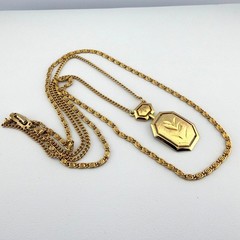 Vintage Gold-Tone Double Chain Necklace With Engraved Floral Pendant 24″ Length