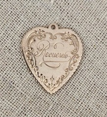 Vintage RECUERDO Gold Filled Pendant “Memory” Or “Souvenir” Spanish Charm