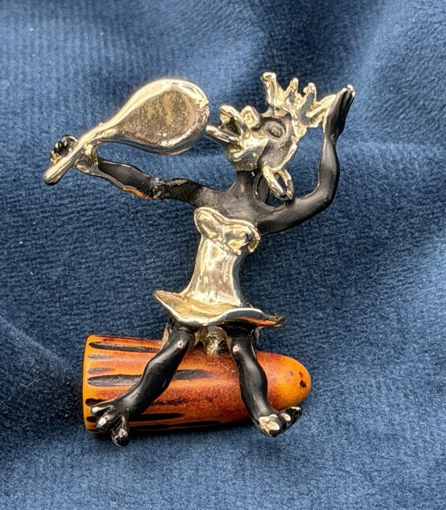 Vintage Charles Worth Bakelite Woman Mirror Brooch Pin Tribal Bongo Drum Native