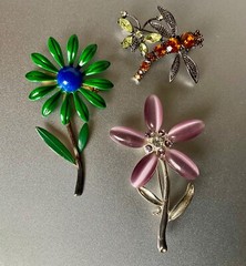 Vintage Jewelry Floral Dragonfly Butterfly Pin Lot Metal Enamel & Rhinestones