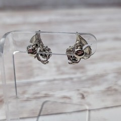 Vintage Screw Back Earrings – Pink Leaf with Cream & Turquoise Tone Accents