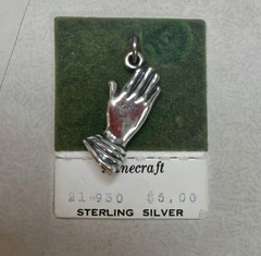 Vintage Dancraft Praying Hands Charm