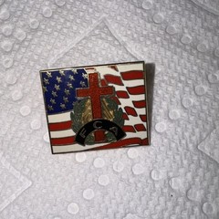 Vintage Set Of Five United States Brooch And Pins One With Rhinestones