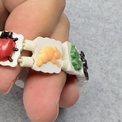 Vintage 80’s Charm Bracelet Plastic Child Kids White Elastic – 6″ Wrist