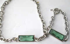 Swarovski Green Crystal 16″ Necklace and 7″ Bracelet Set Silver Chain Link