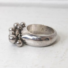 Sterling Silver Silpada Ring Size 10 Cha Cha Bead Cluster 925 Vintage jewelry