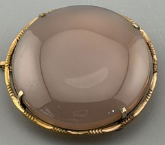 Vintage Lavender Stone Brooch Pendant Gold Tone Mount Convertible 1 3/4″
