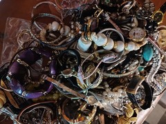 Huge Lot Of Estate Jewelry Watches, Necklaces, Bracelets, Pins, Mixed Vintag