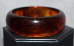 Vintage Bakelite Bangle Bracelet Amber Root Beer Swirl 7’