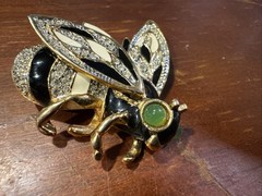 Vintage Kenneth J Lane Bee Brooch Black & White Enamel, Crystals, Green cabochon