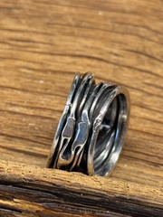 Vintage artisan ring 925 Sterling silver