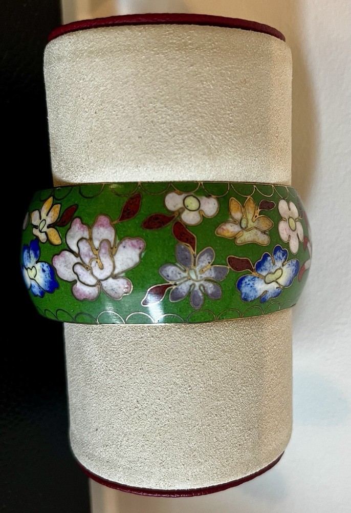 Vintage Cloisonne Bangle Bracelet Green Enamel Brass Gold Floral Water Lillies