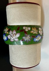 Vintage Cloisonne Bangle Bracelet Green Enamel Brass Gold Floral Water Lillies