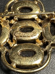 Sarah Coventry LIGHT OF THE EAST Mosaic Brooch Pin 1968 Vintage Very Good Cond.