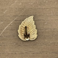 Vintage Dark Green Leaf Shaped Earrings With Clip-On Closure & Gold Colored Back