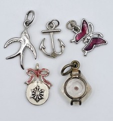 Vtg Charm Lot 15 Pendant Laurel Birch Cat Monet Kite Seagrams Barrel Craft Wear