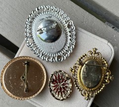 Vintage CAMEO BROOCH PIN LOT Mermaid Girl Dolphin Profiles Acrylic Resin Plastic
