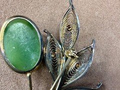 Green Jade Cabochon Floral Filigree Leaf Vintage Sterling Silver 925 Brooch Pin