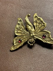 Newark Museum Reproduction Woman Butterfly Brooch Pin Gold Tone Garnet Whiteside