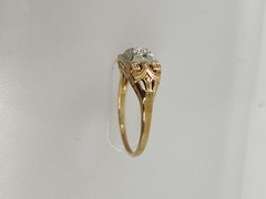 Vintage or Antique 14K Gold & Diamond Estate Art Deco Design Ring Size 7.5