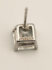 UTC sterling silver princess cut CZ stud earrings