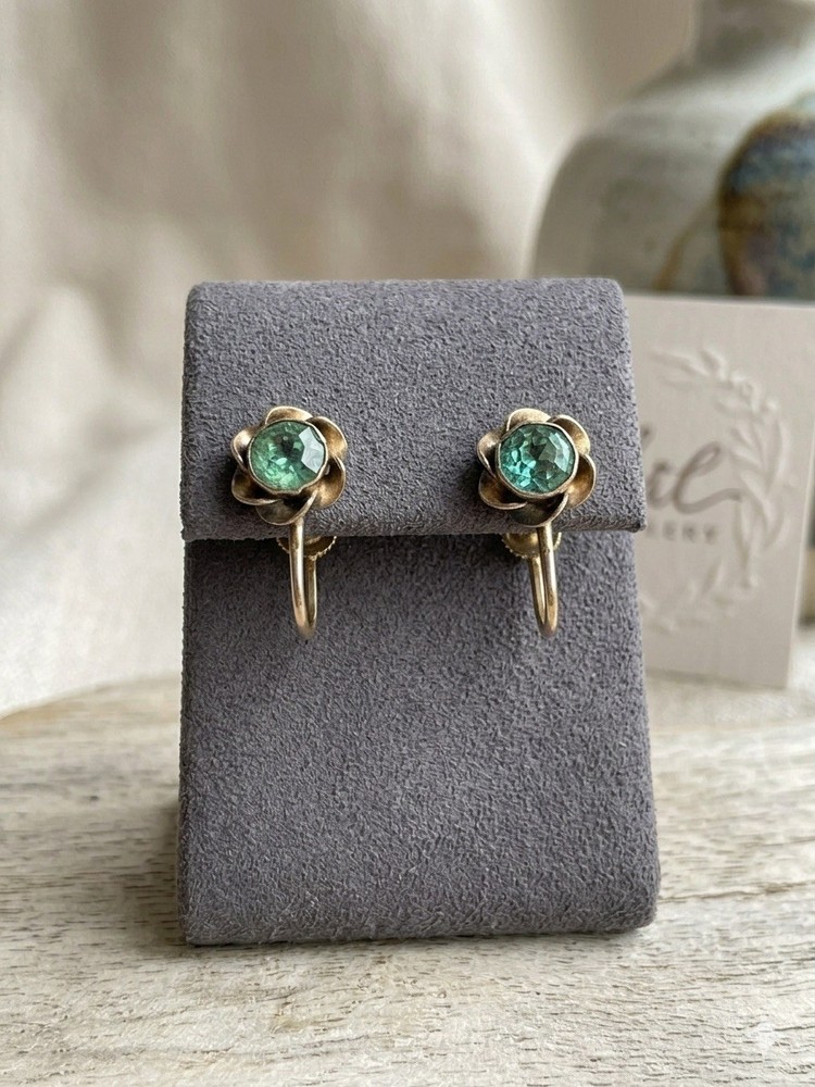 Vintage 1950s 1/20 12K Gold Filled Green Rhinestone Flower Screw Back Earrings