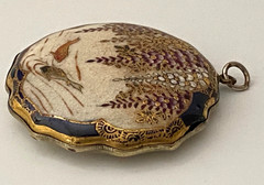 ANTIQUE JAPANESE MEIJI PERIOD SATSUMA PORCELAIN WISTERIA KOI FISH PENDANT