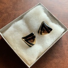 Vintage Avon Classic Drama Clip Earrings Black Enamel Gold Tone 1984