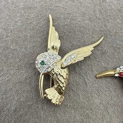Vintage Hummingbird Pins Brooches Jewelry Enamel Rhinestones Gold Tone Set of 2