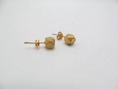 Vintage Gold Tone Solid Cube Cubed Nugget 6.4mm Stud Earrings