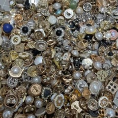 Vintage-now Costume Jewelry makeing Lots button Read Description 50pcs
