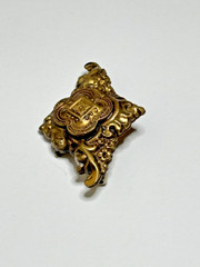 Antique Victorian Etruscan Style Pinchbeck Brooch