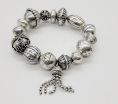 Art Deco Stretch Bracelet Beaded Textured Silver tone One Size Runway OSFM