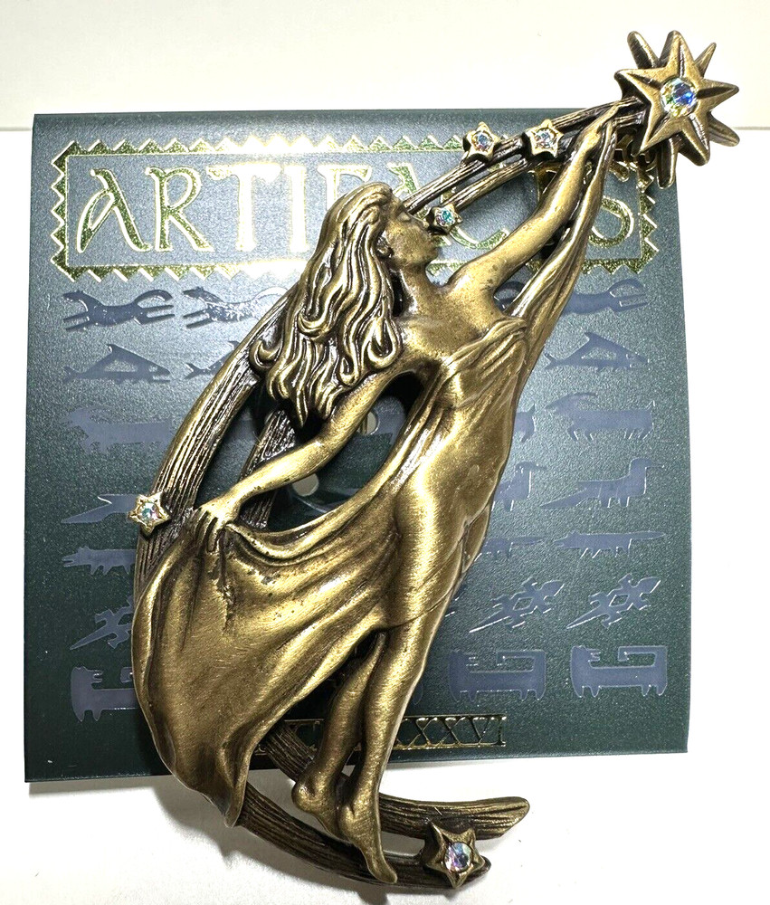 Vintage JJ ARTIFACTS Gold Tone 1986 Mystic Star Thrower NOS