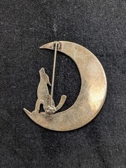 Vintage Southwestern Style Sterling Silver Howling Wolf Moon Pin Handmade