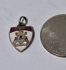 Vintage Tamworth NSW Australia Coat of Arms Shield Silvertone Bracelet Charm