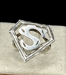Comics Superman Symbol Open Work VTG. SIGNET Sterling Silver Ring SZ 6.5 Unisex