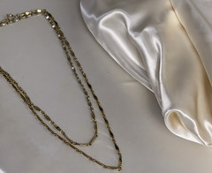 Vintage Gold Tone Twisted Bar Link Chain Necklace – 40” Layerable Length